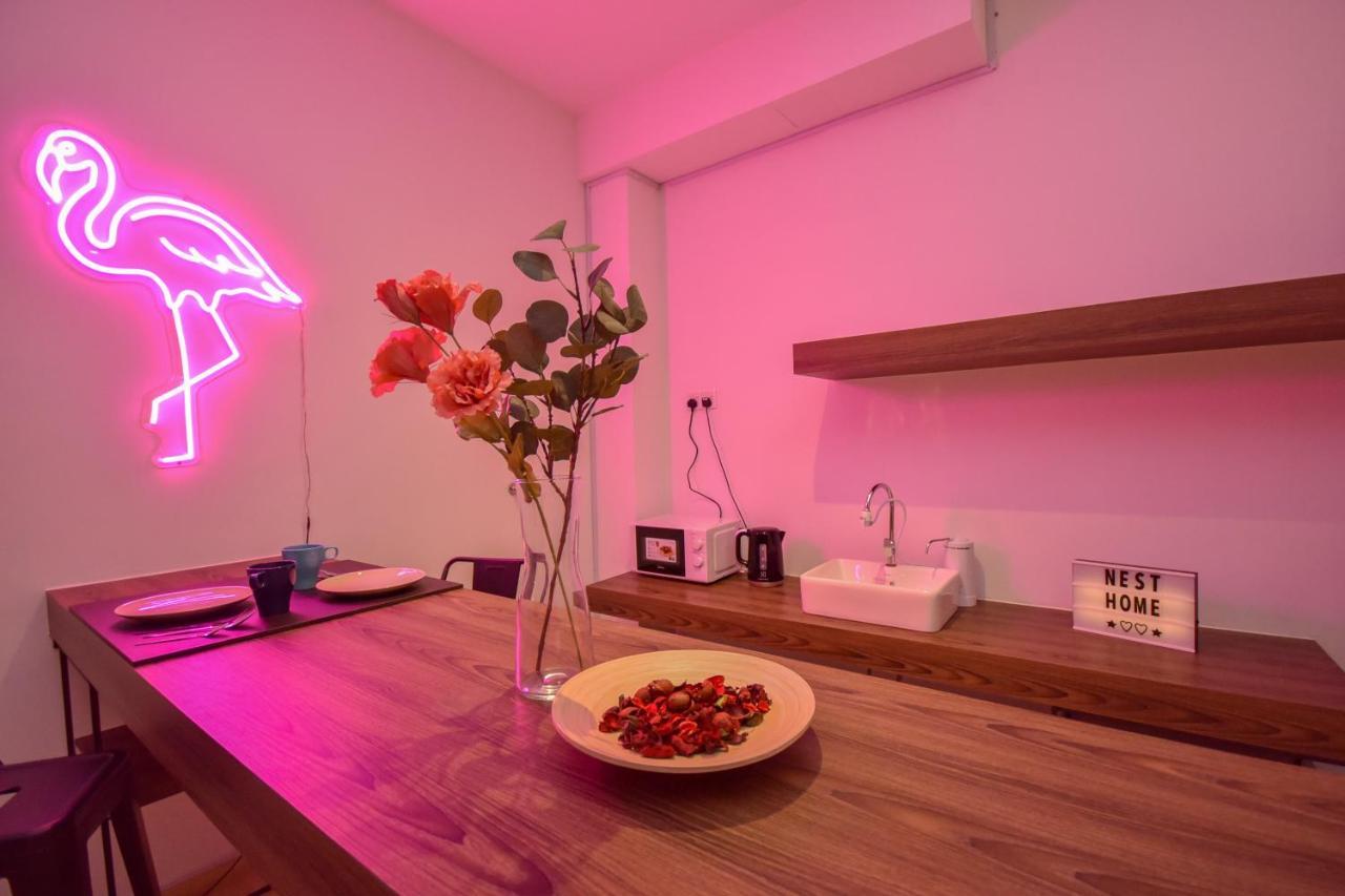 Cube 8Teens By Nest Home Johor Bahru Exterior foto