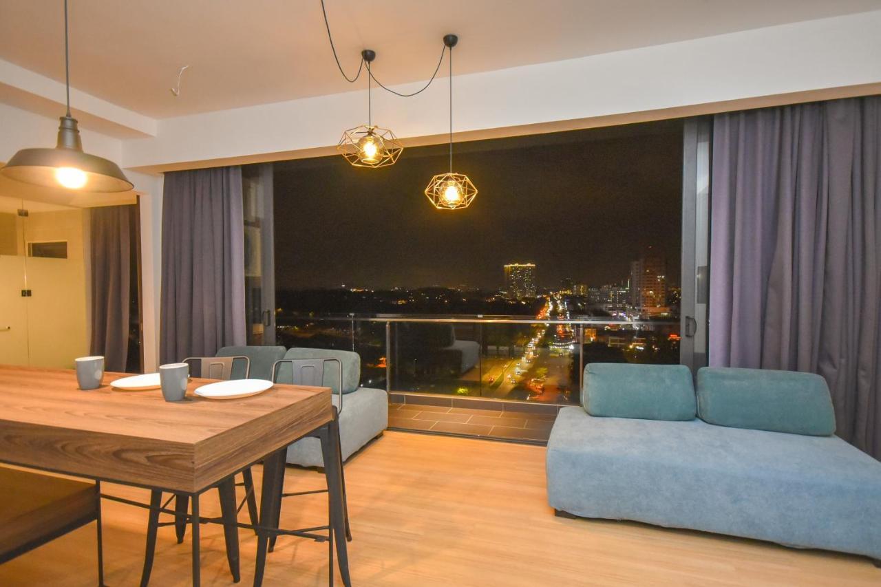 Cube 8Teens By Nest Home Johor Bahru Exterior foto