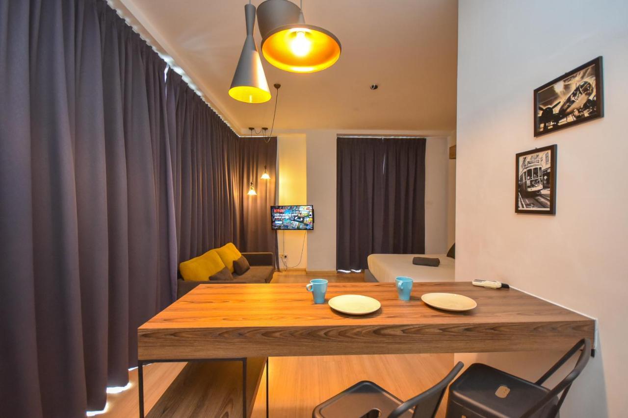 Cube 8Teens By Nest Home Johor Bahru Exterior foto