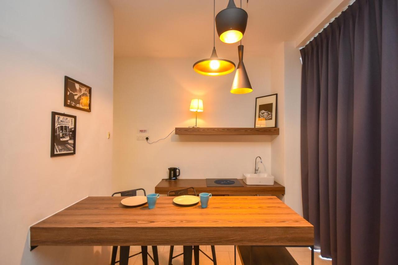 Cube 8Teens By Nest Home Johor Bahru Exterior foto